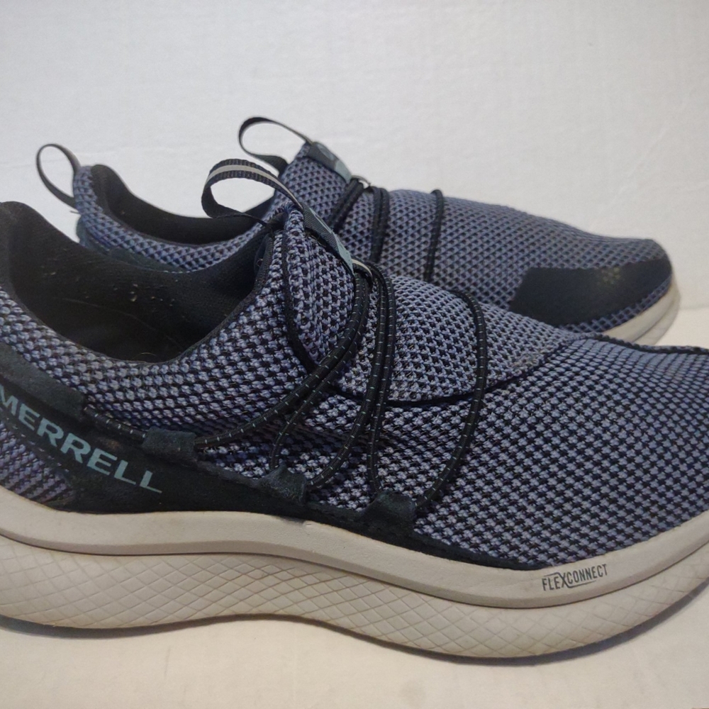 Women's  Merrell Novo J16578, size 8 Purple and Navy Blue